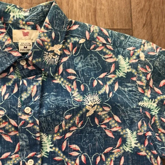 NWOT! - THEO LOGO SHOP Horse Print Hawaiian Shirt - Picture 3 of 8
